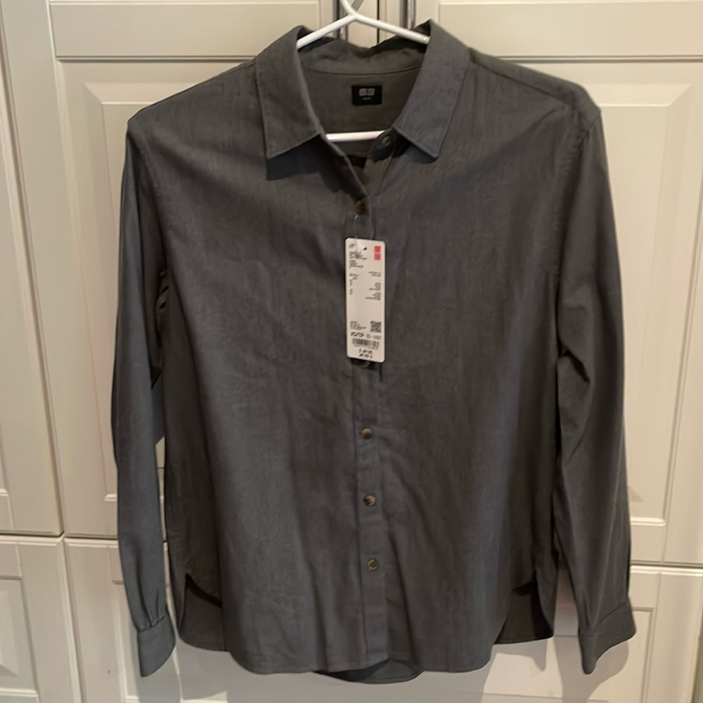 Uniqlo brushed button up